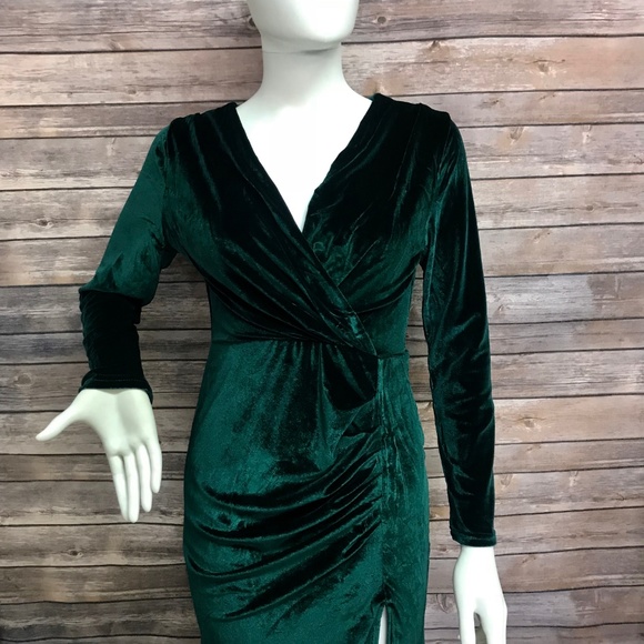 LAST ONE -NO RESTOCK Green Velvet Prom Dress - Picture 5 of 6